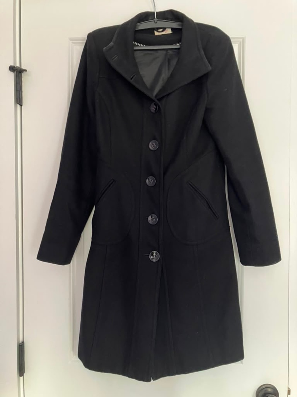 Women's Black Tailored Button-Front Winter Coat